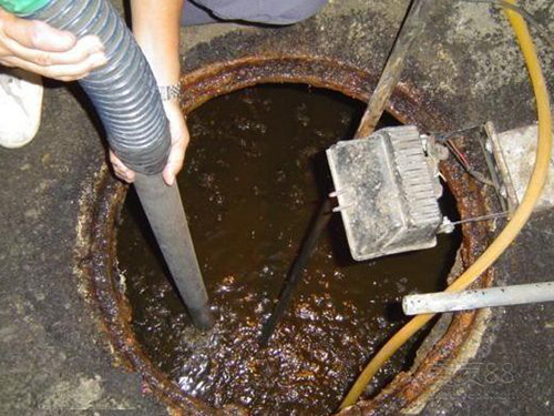 景洪隔油池清理